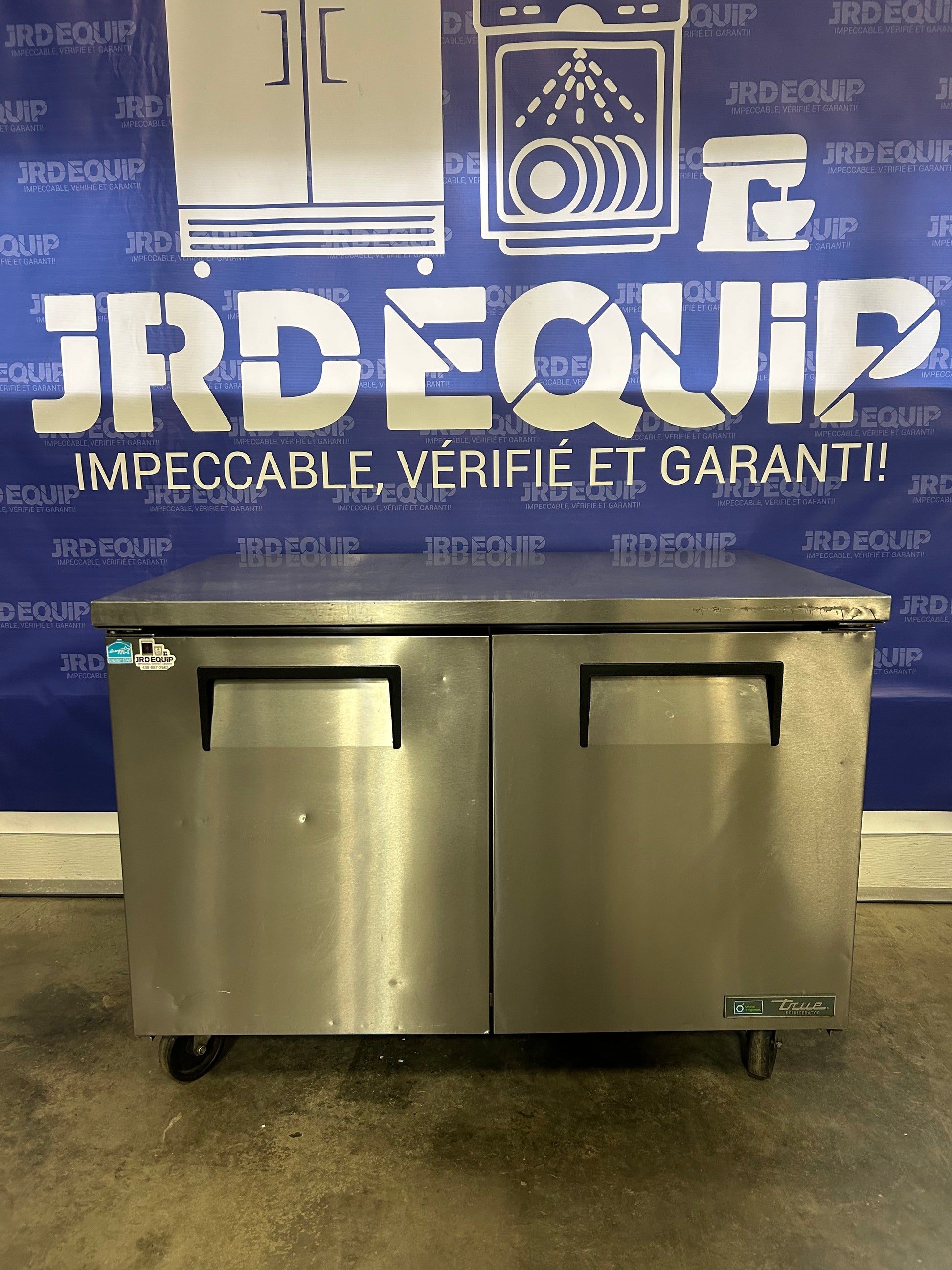 Réfrigérateur True deux portes stainless