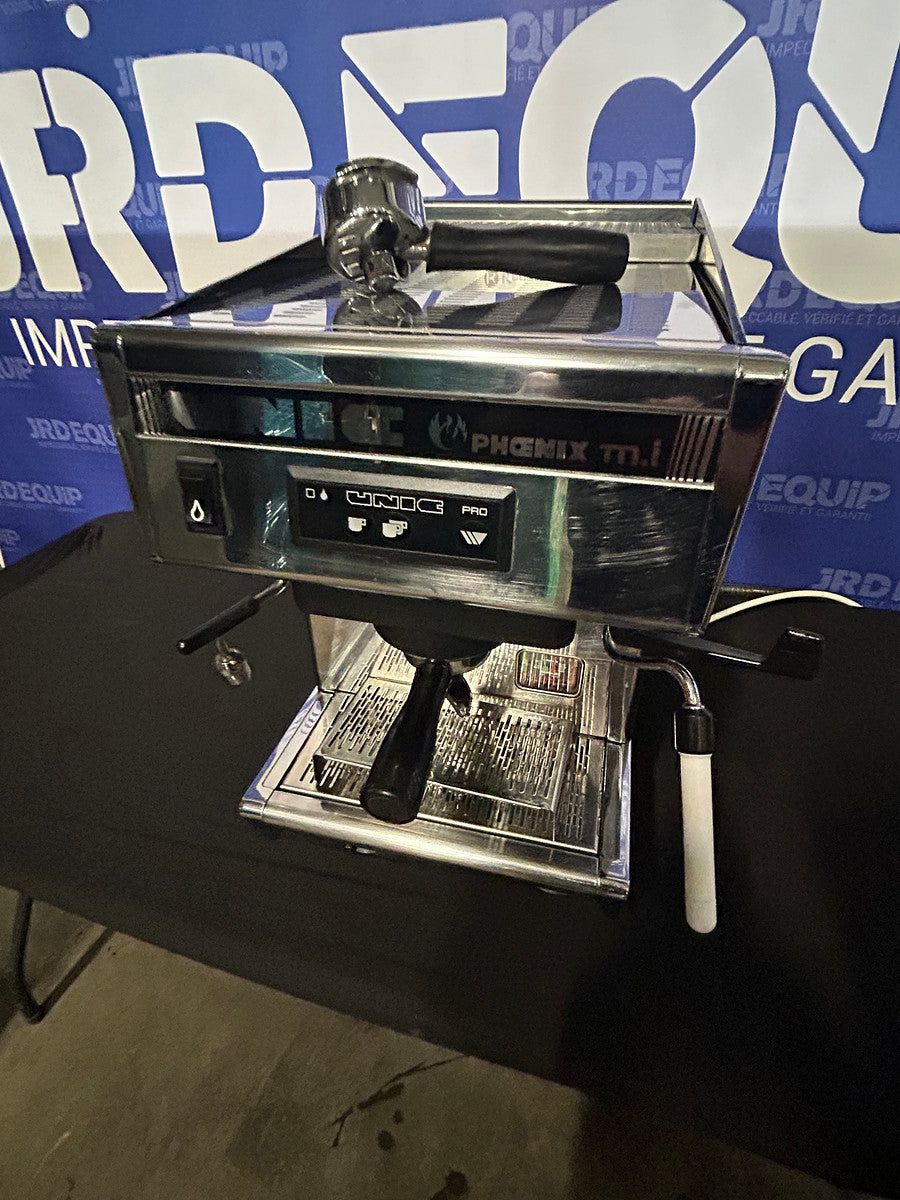 Machine Esspreso UNIC