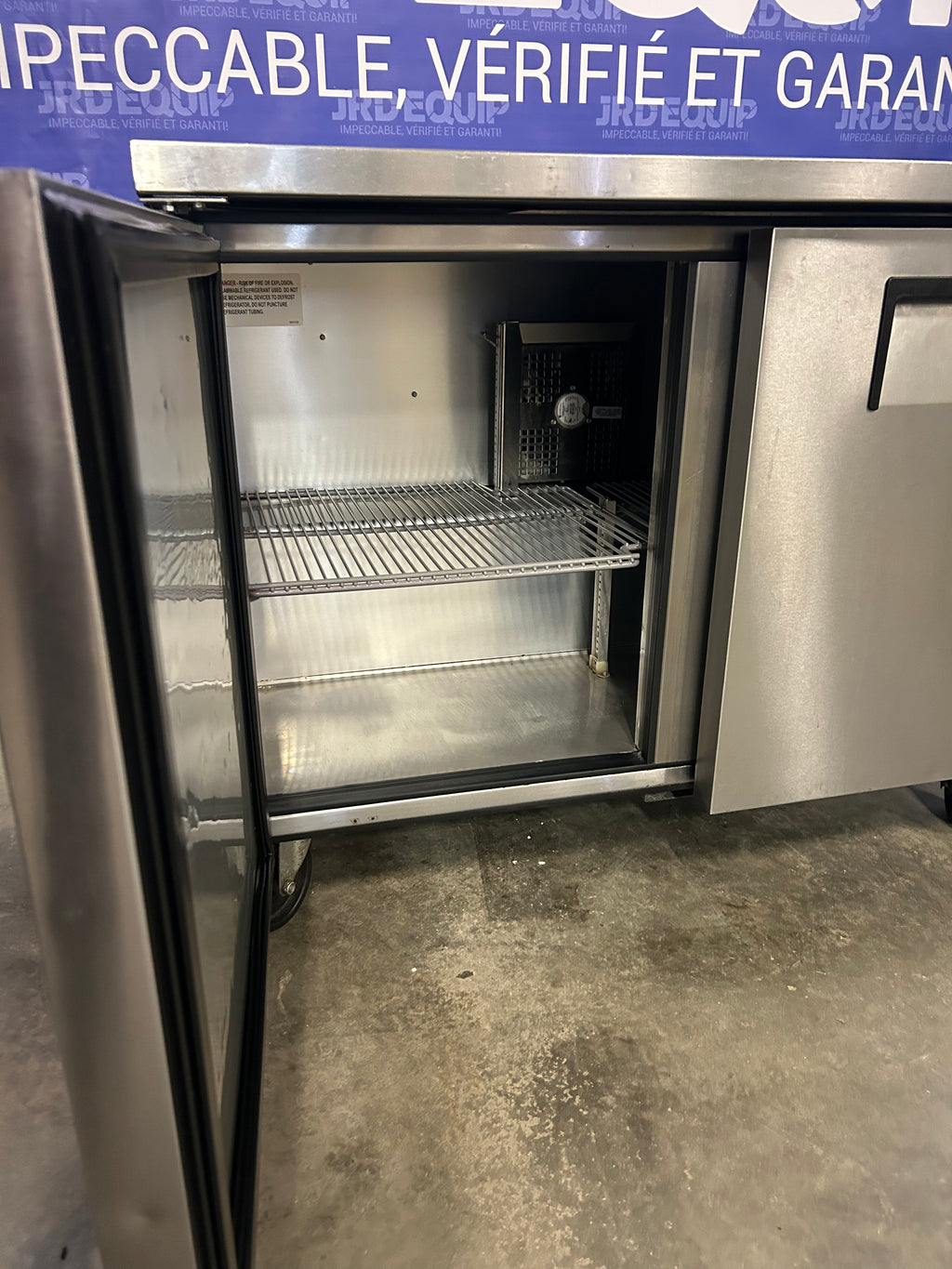 Réfrigérateur True deux portes stainless